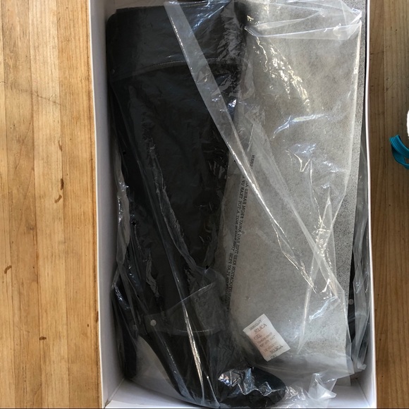 SALE!!! Nine West Black Suede Stiletto Boots - Picture 4 of 6